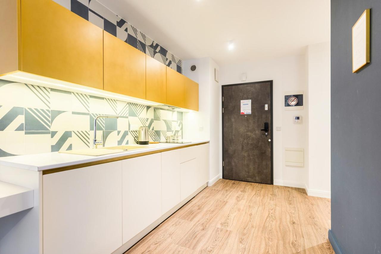 Old Town Halicka Street By Nearto Apartment